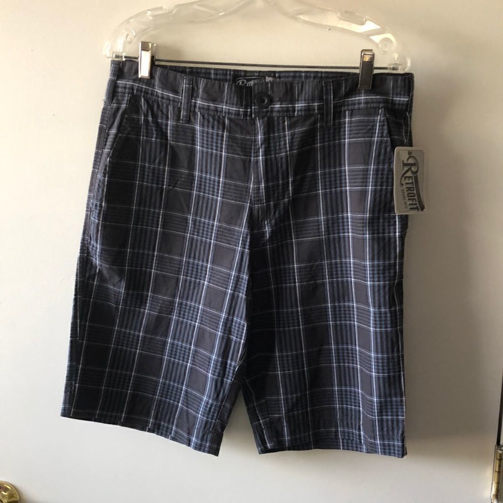 RetroFit Mens Shorts Size 32 Gray plaid NWT